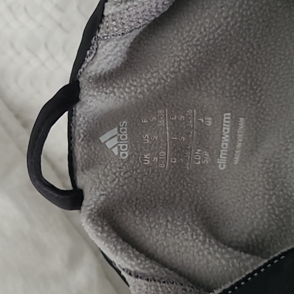 Toronto Raptors Hoodie - Picture 3 of 4